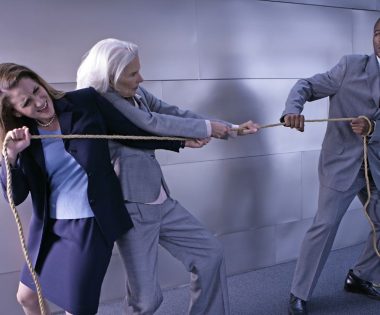 people tugging on a rope for conflict resolution