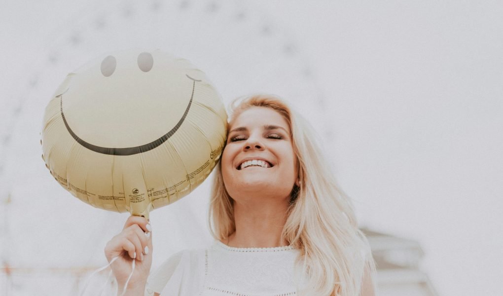 a woman who has sparked joy by doing fun weekly challenges